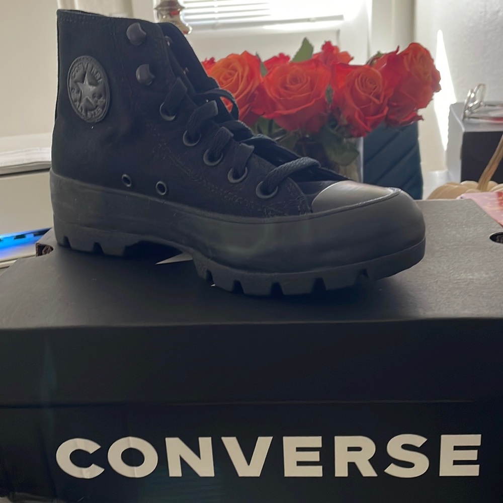 Black converse high top platforms